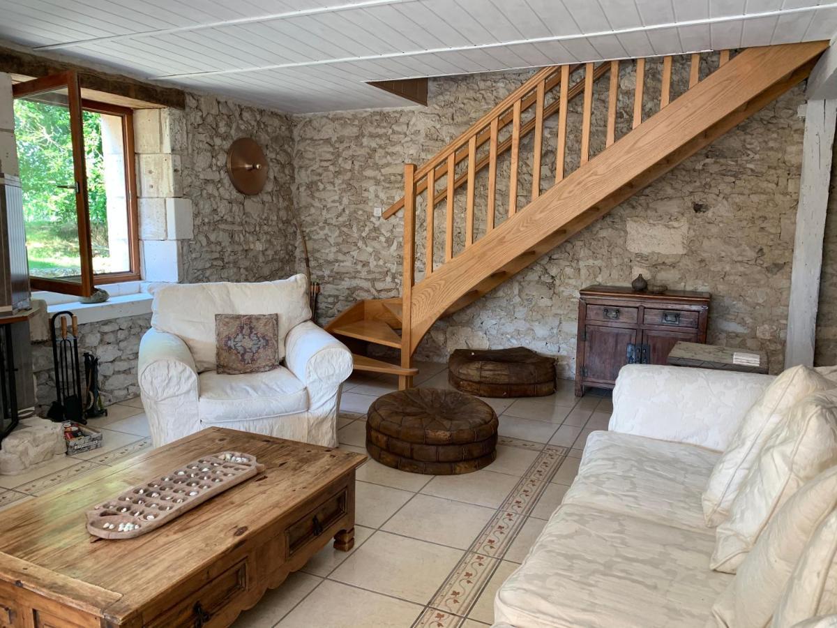 Country Villa For 19 Pool Cinema Football Pitch Verteillac Kültér fotó